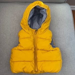 COPY - (2 for 25$) GAP puffy vest